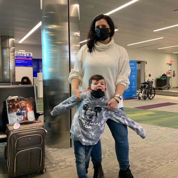 Meet your Posher, Kristen - Picture 8 of 9